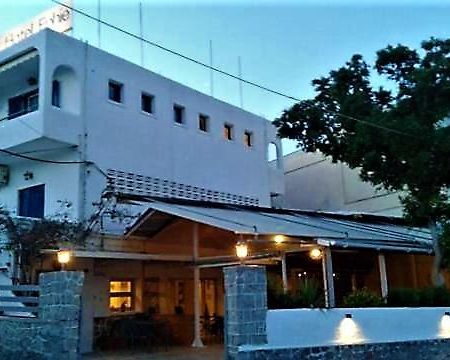Attica Hotel Ephie Vathí Exterior foto